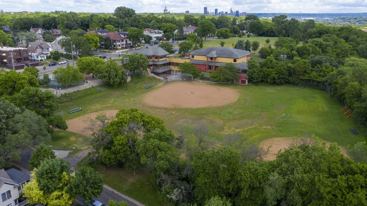 Linwood Community Recreation Center - Photo 1