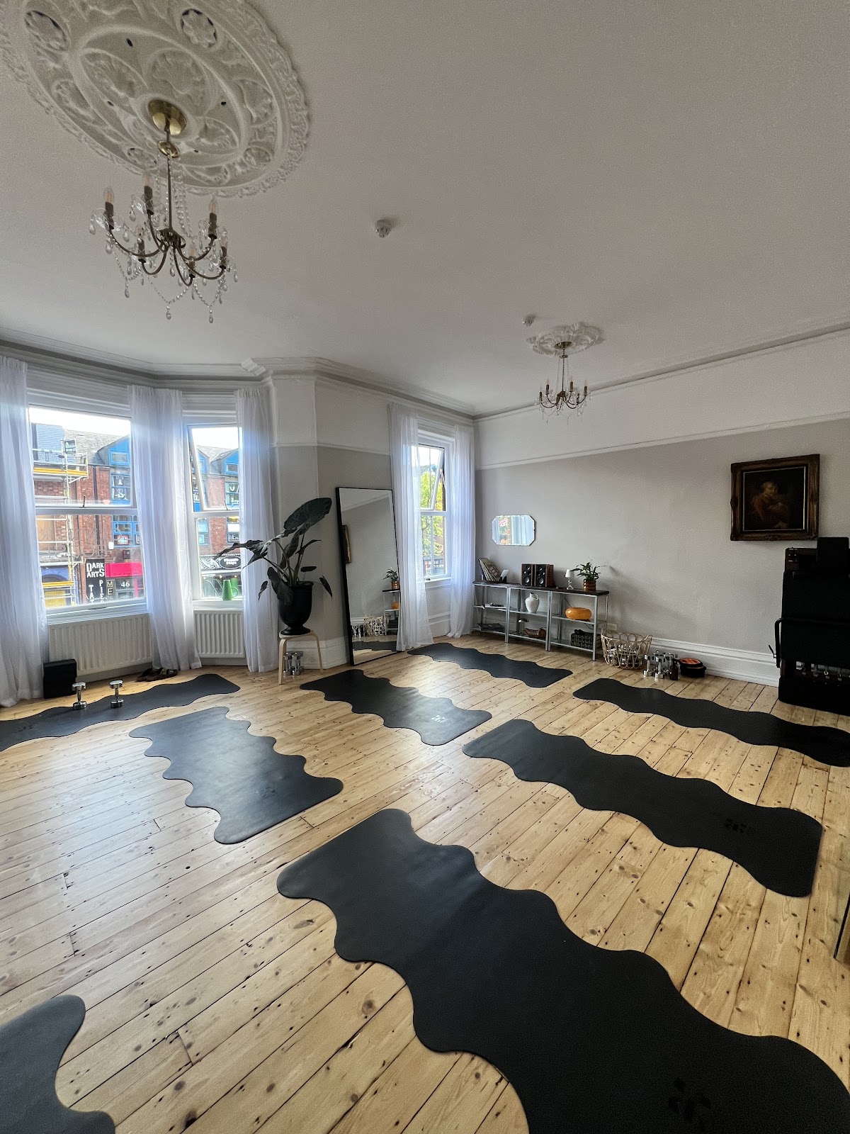 Loinnir House - Photo 2