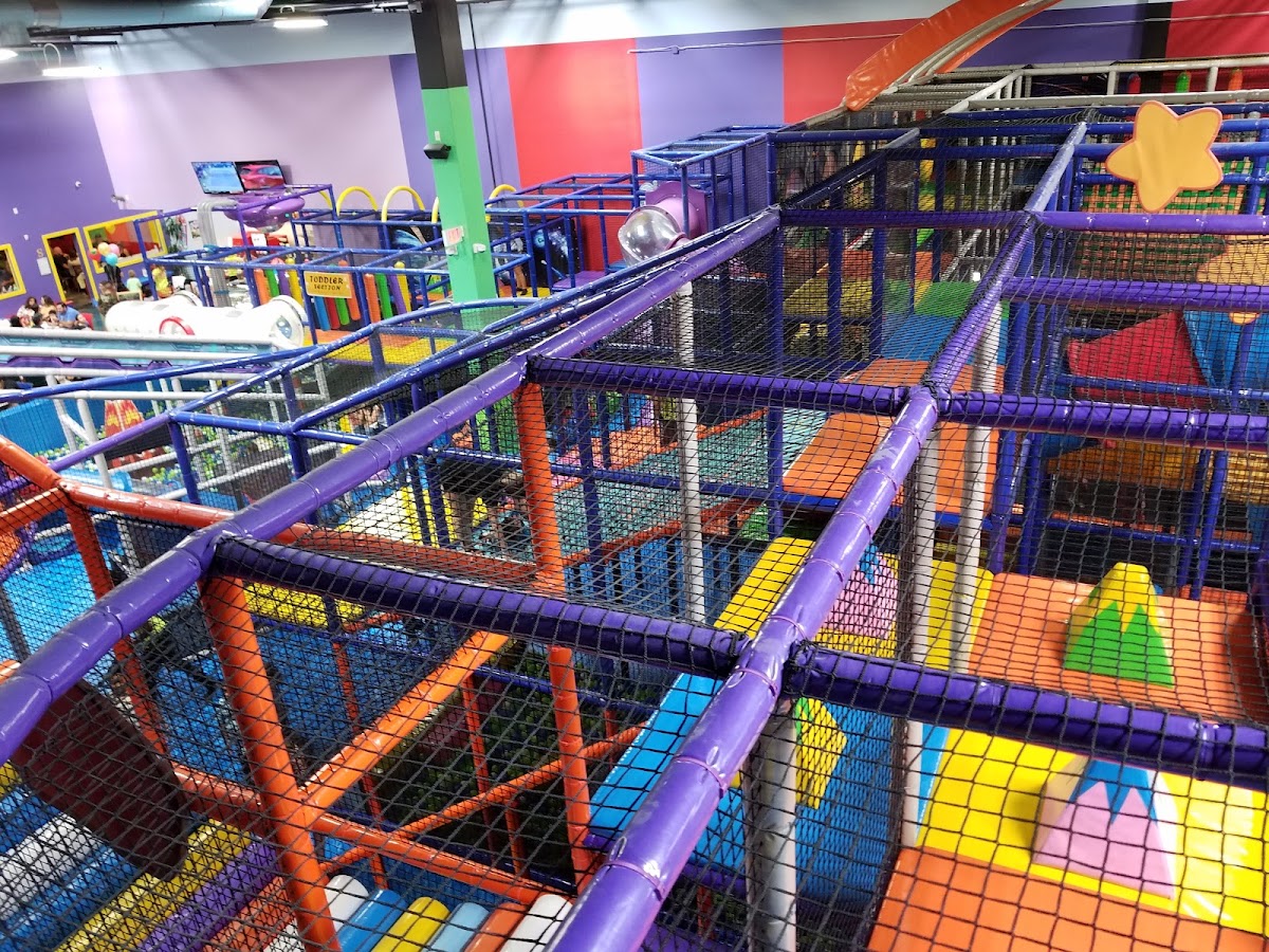 LOL Kids Club - Las Vegas - Photo 3