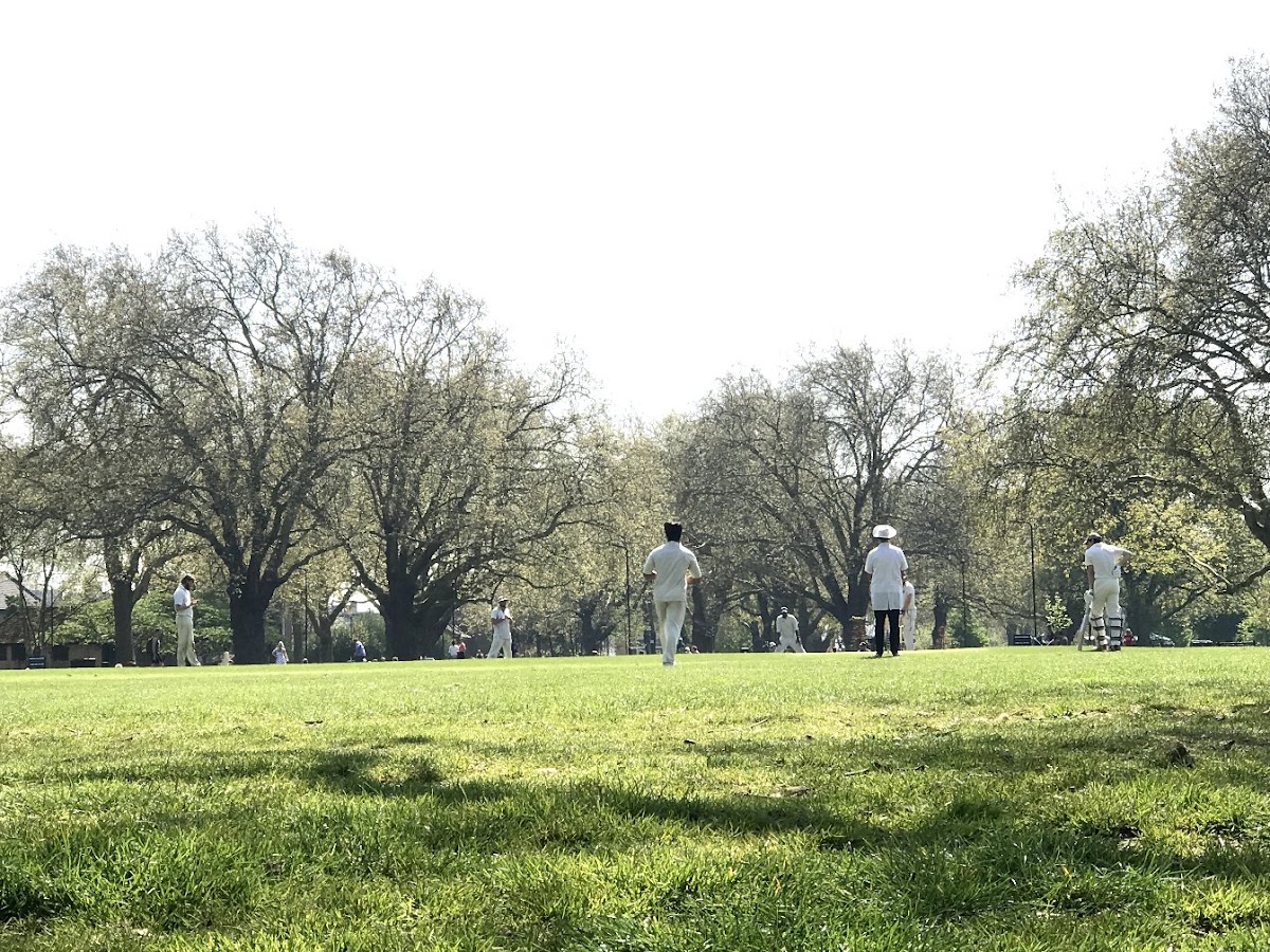London Fields Tennis Courts - Photo 2