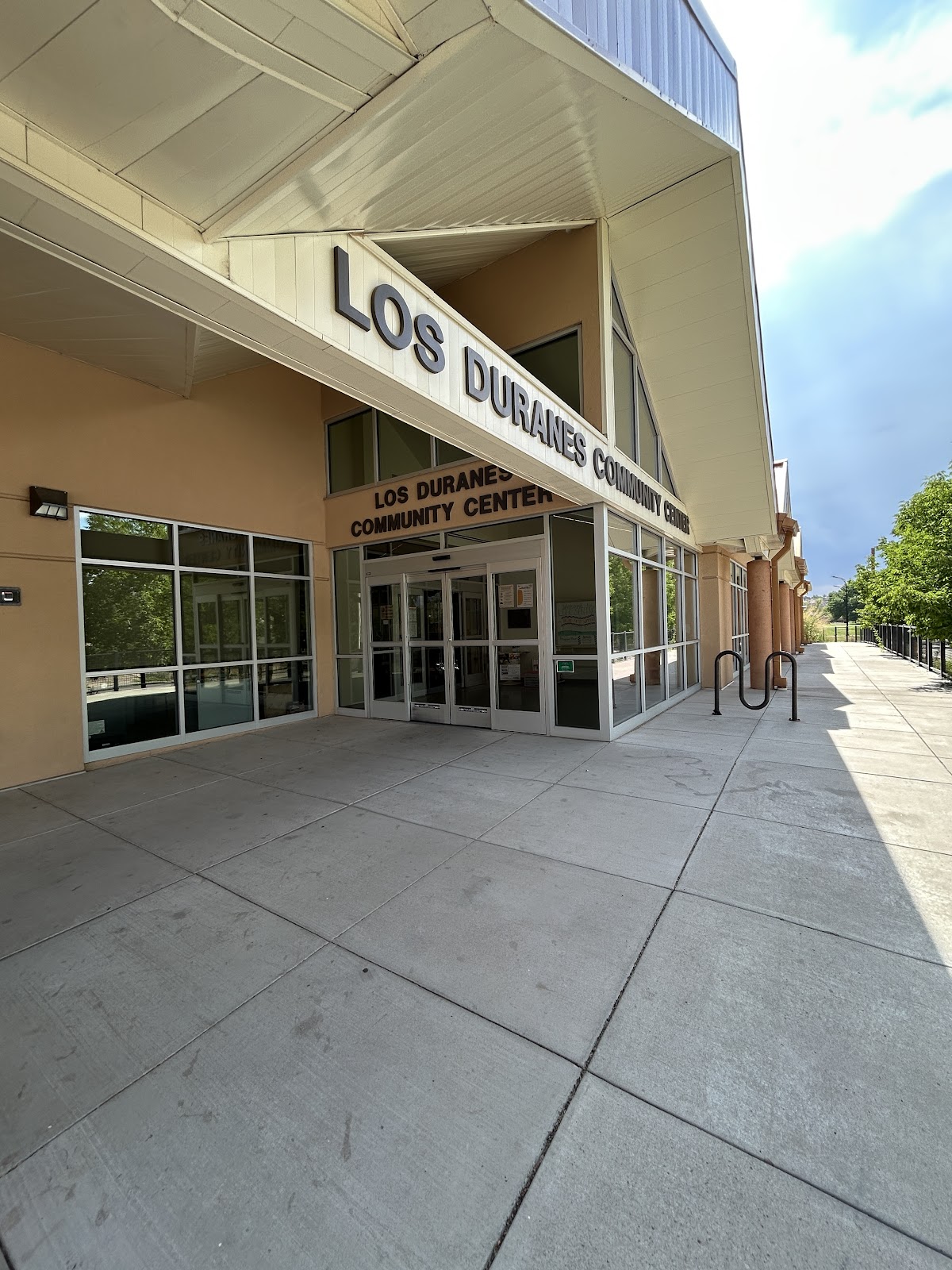 Los Duranes Community Center - Photo 2