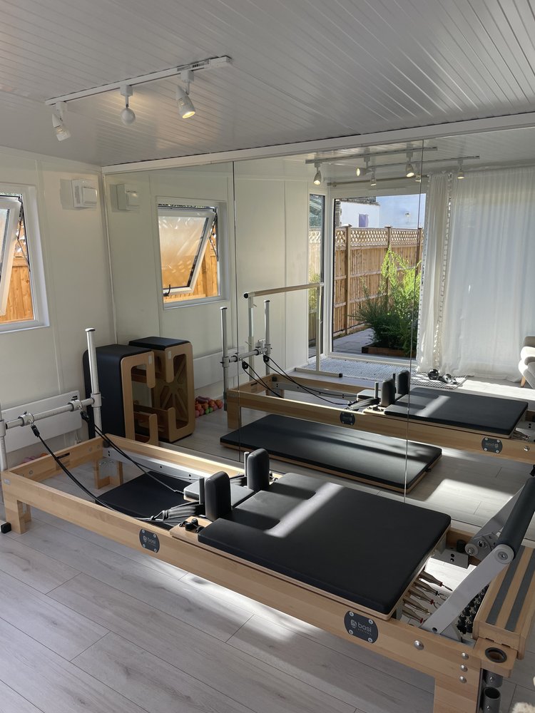 Lottie Moves Pilates & Barre
