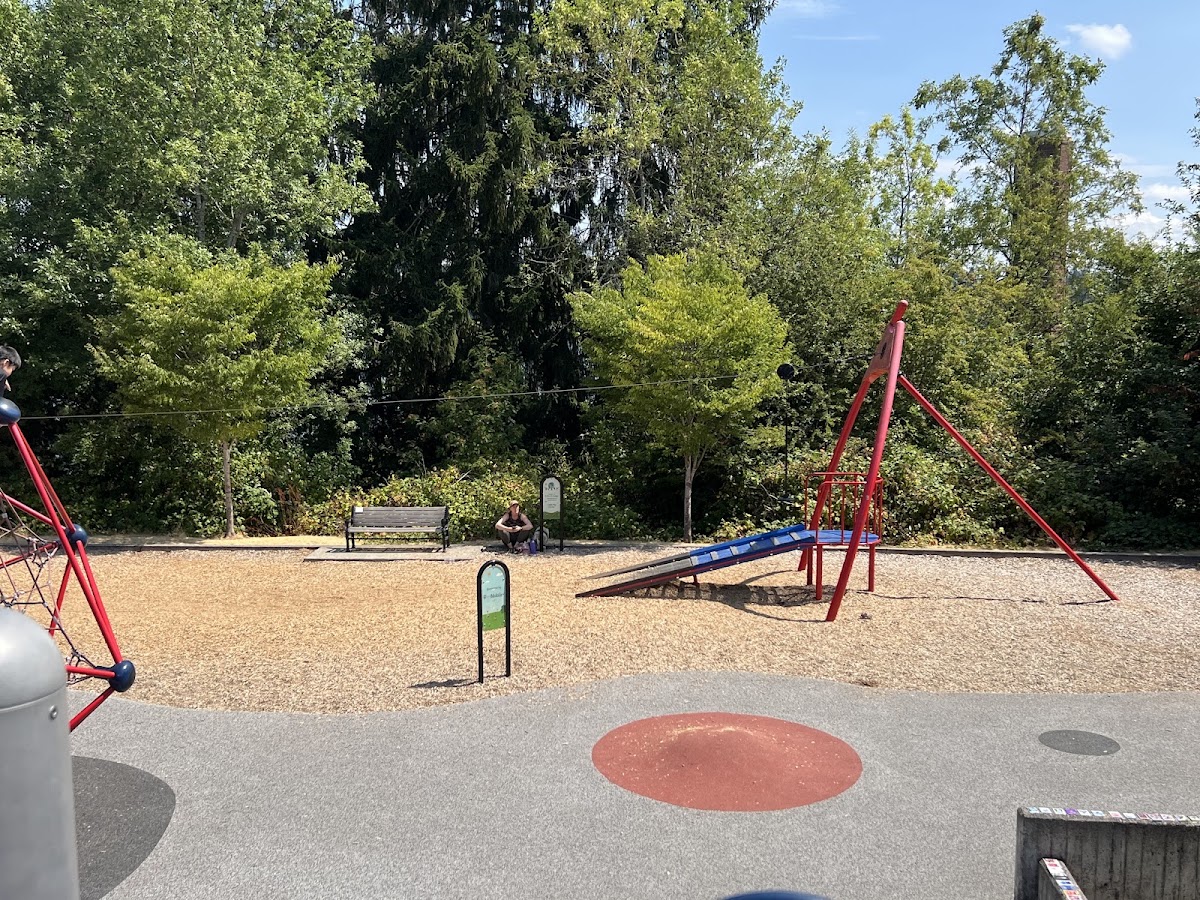 Luther Burbank Park Pickleball Courts - Photo 3