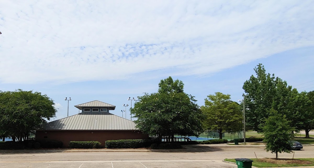 Lyons Park Tennis Center & Park - Photo 3