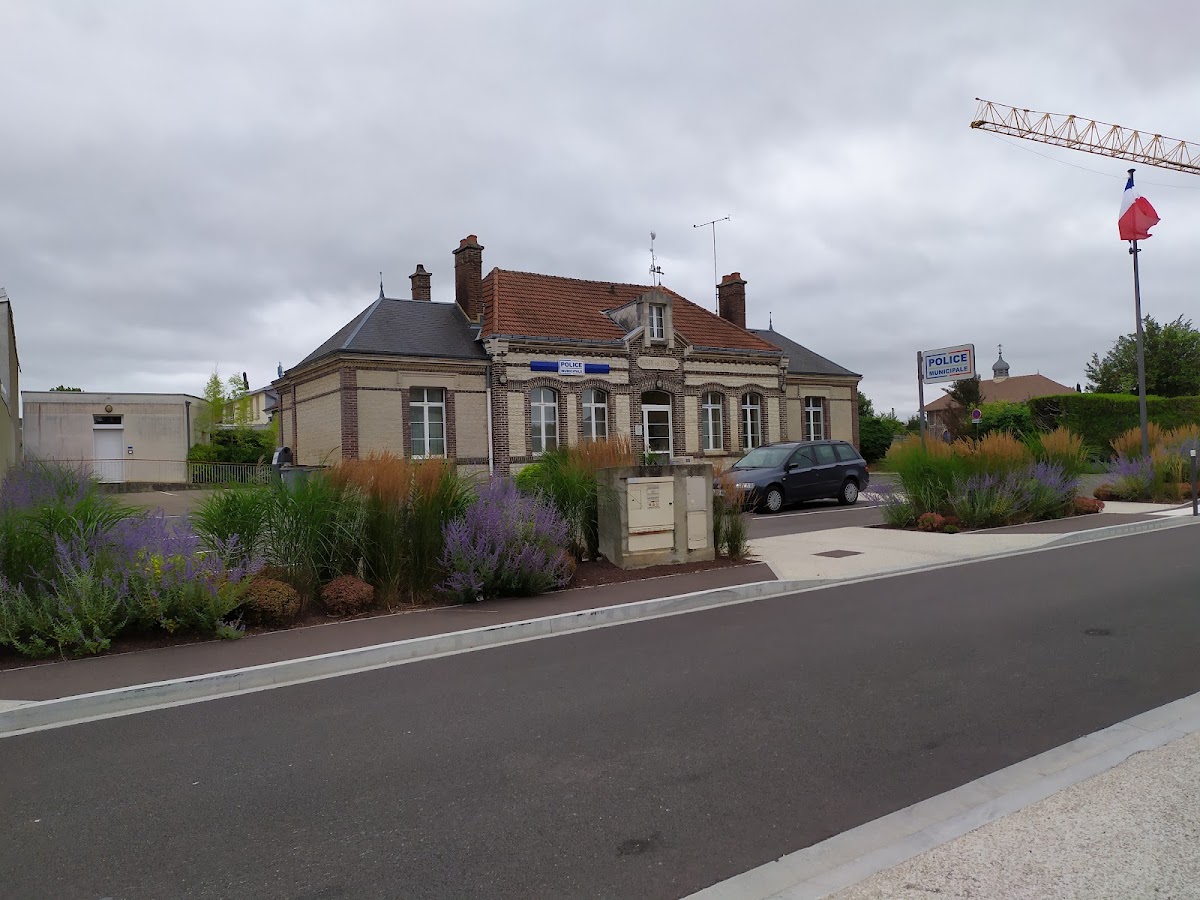 Maison Des Societes - Photo 3