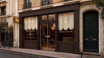 Maison Seventeen