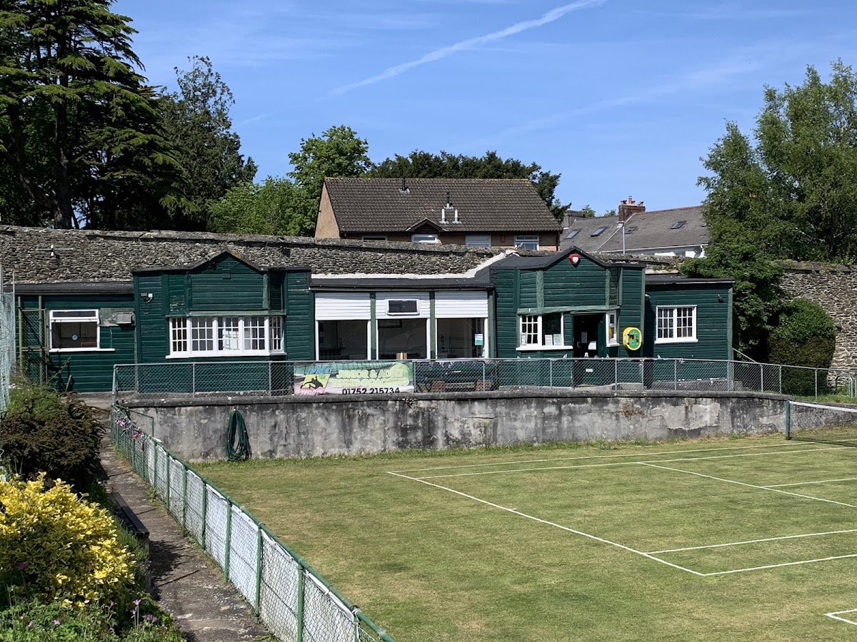 Mannamead Lawn Tennis Club - Photo 2