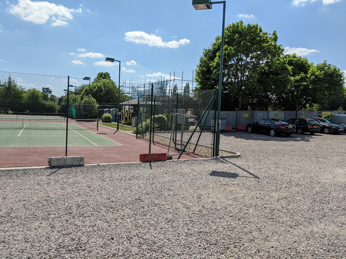 Mapledurham Lawn Tennis Club - Photo 1