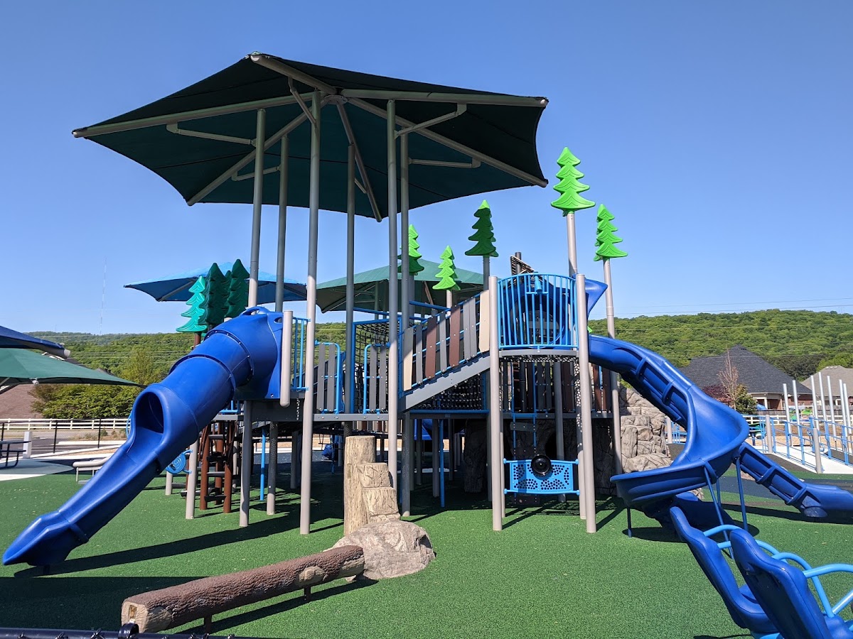 Mark Russell Recreation Center - Photo 1