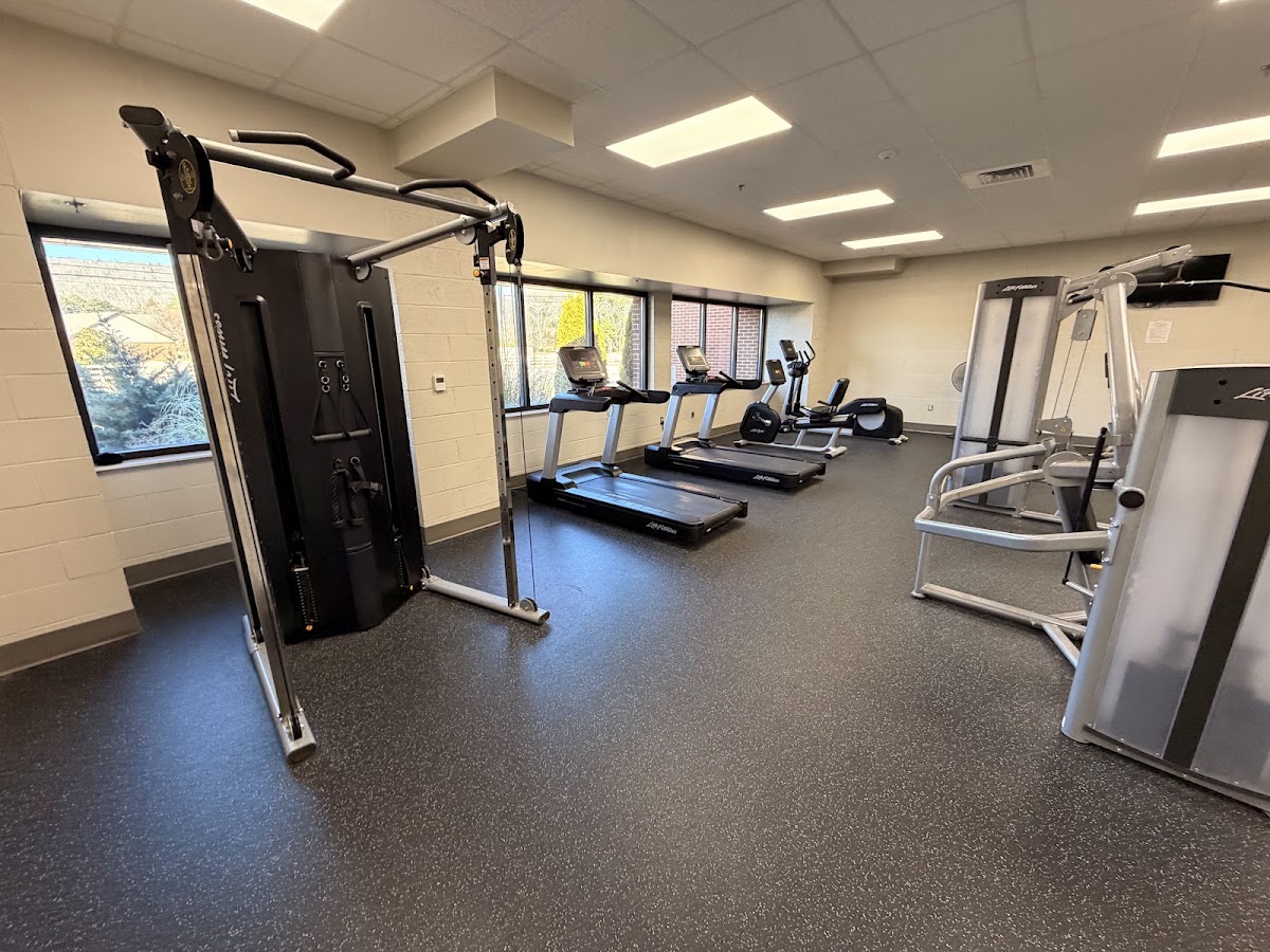 Mark Russell Recreation Center - Photo 2