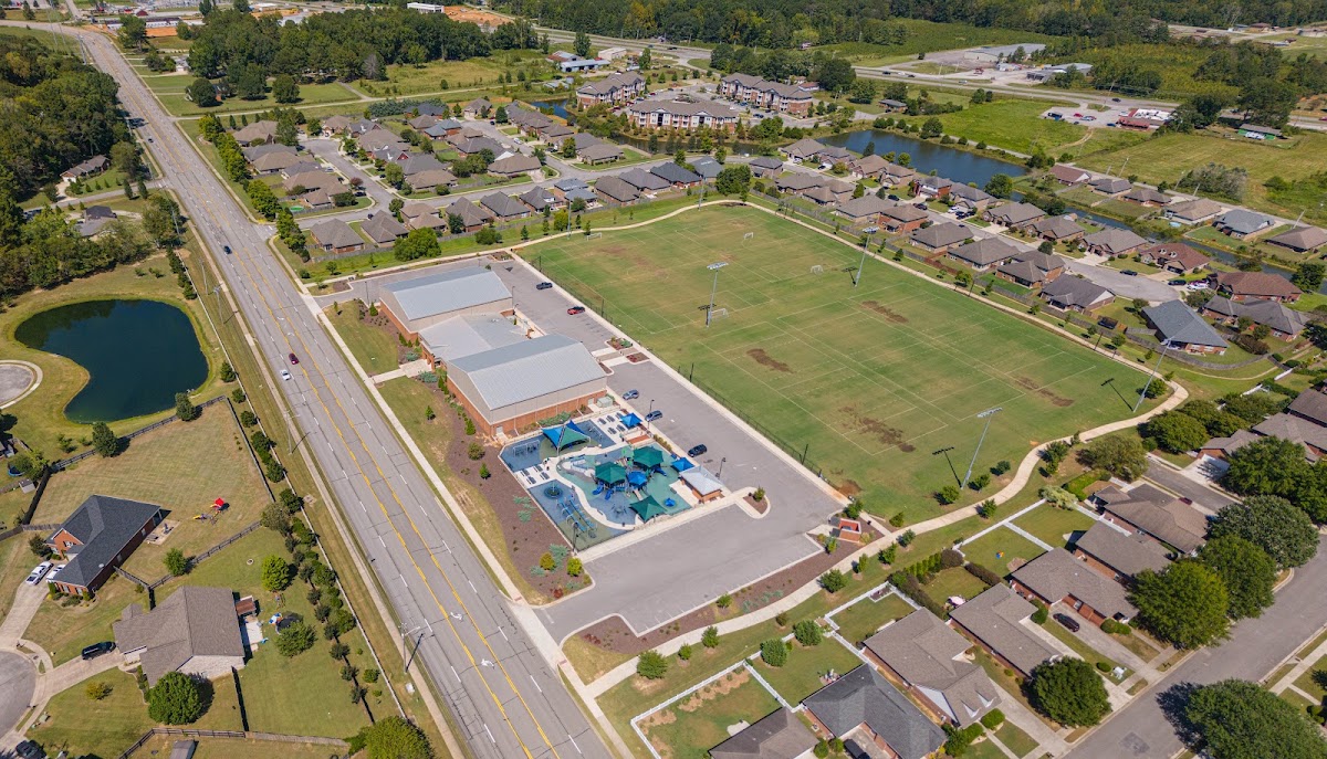 Mark Russell Recreation Center - Photo 3