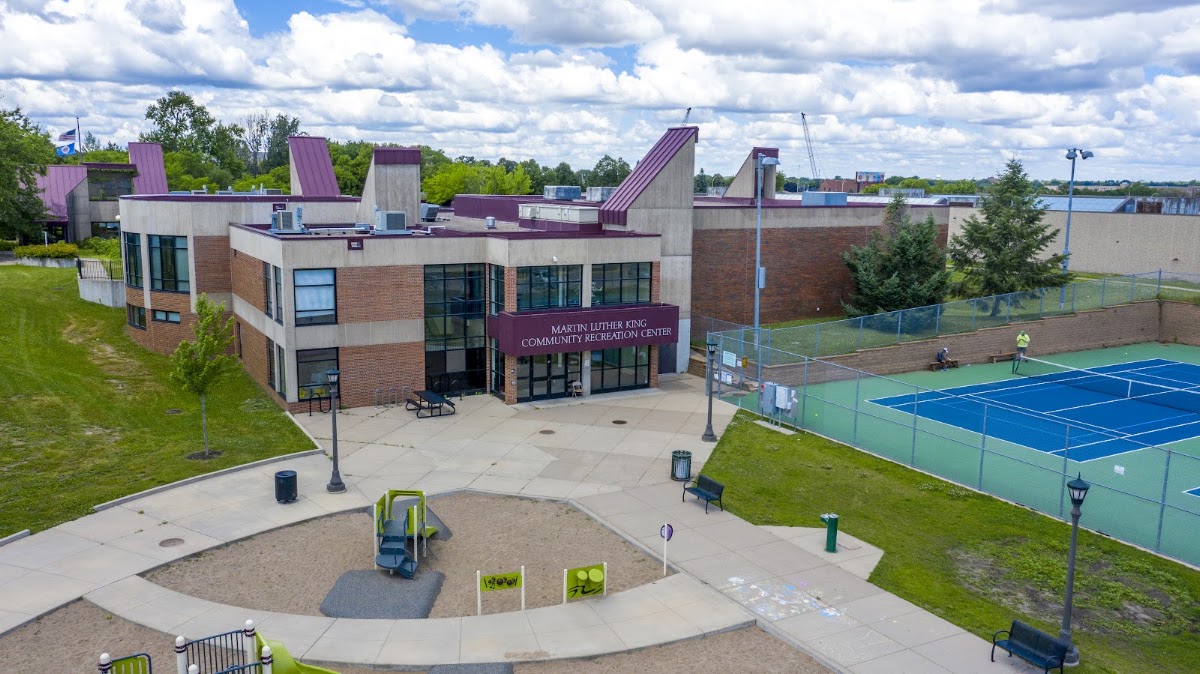 Martin Luther King Recreation Center - Photo 1