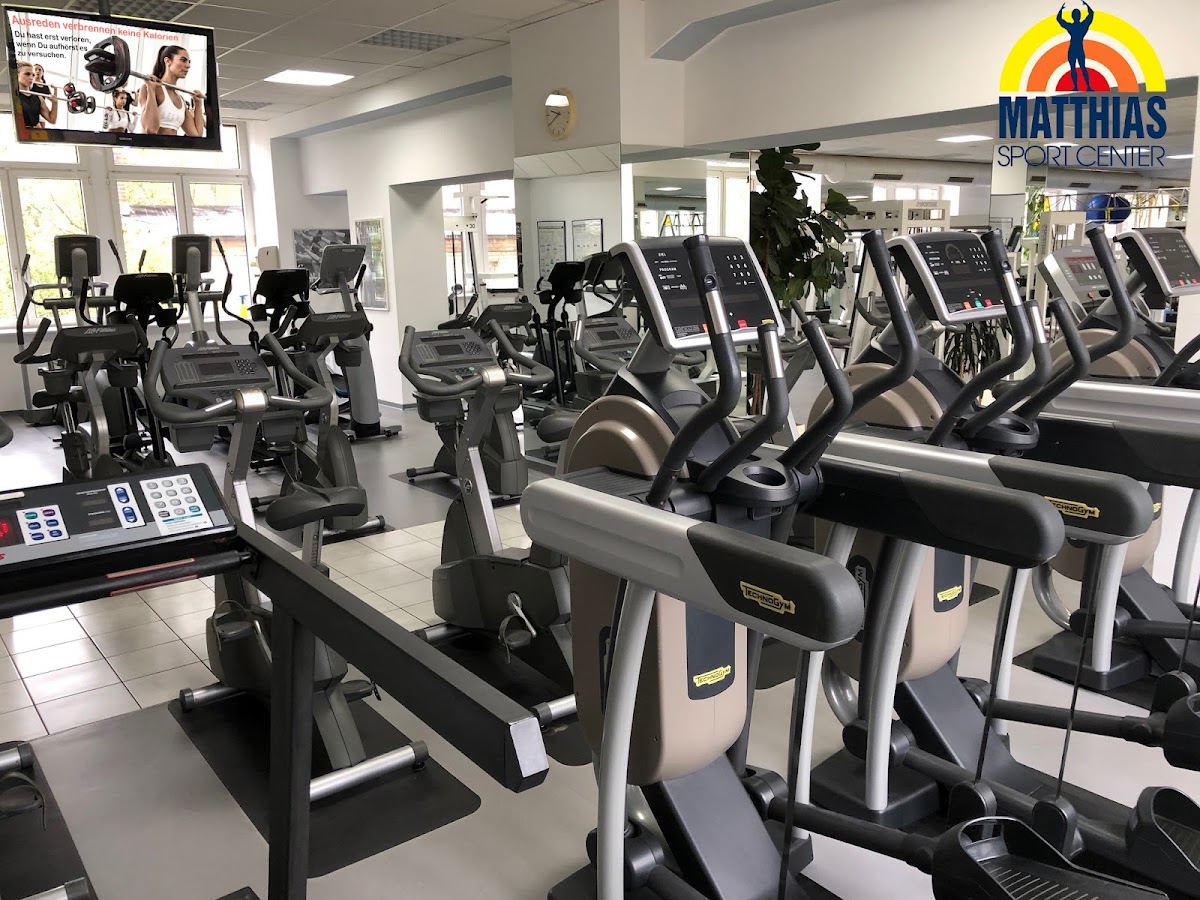 Matthias Sport Center 2 - Photo 1