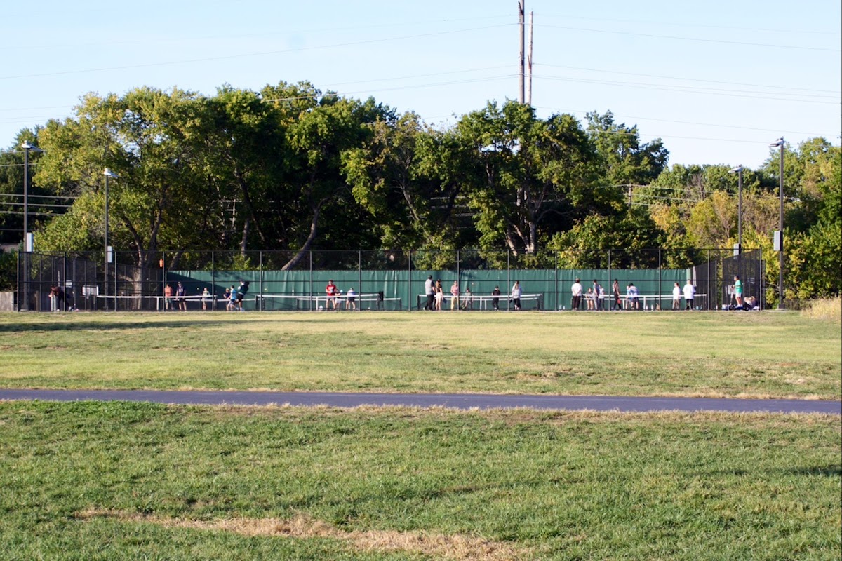 Meadowbrook Pickleball Courts