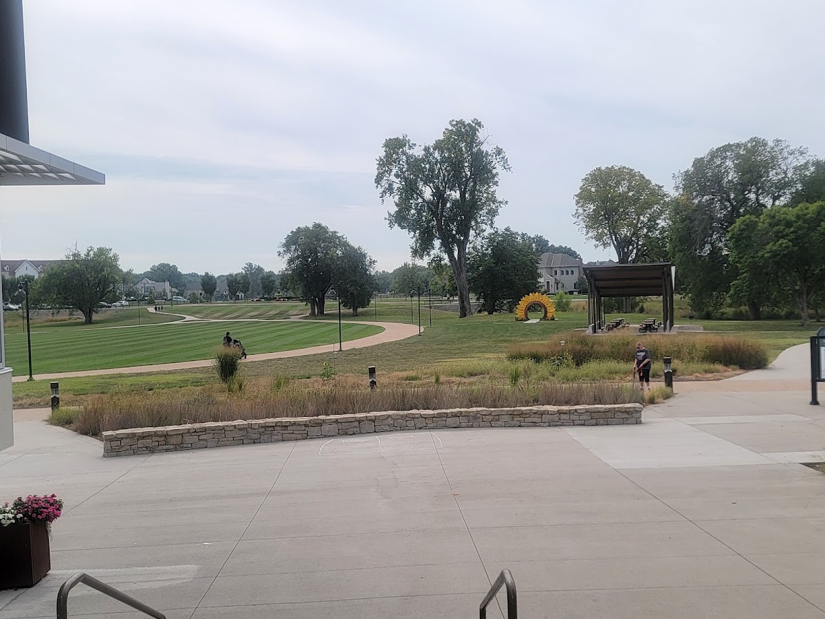 Meadowbrook Pickleball Courts - Photo 3