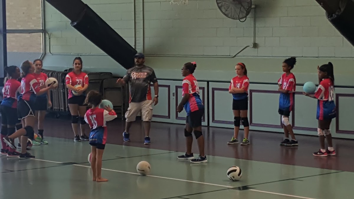 Meadowbrook Recreation Center - Photo 3