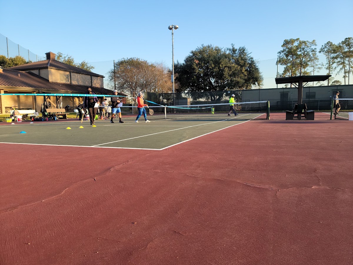 Memorial Park Tennis Center - Photo 3