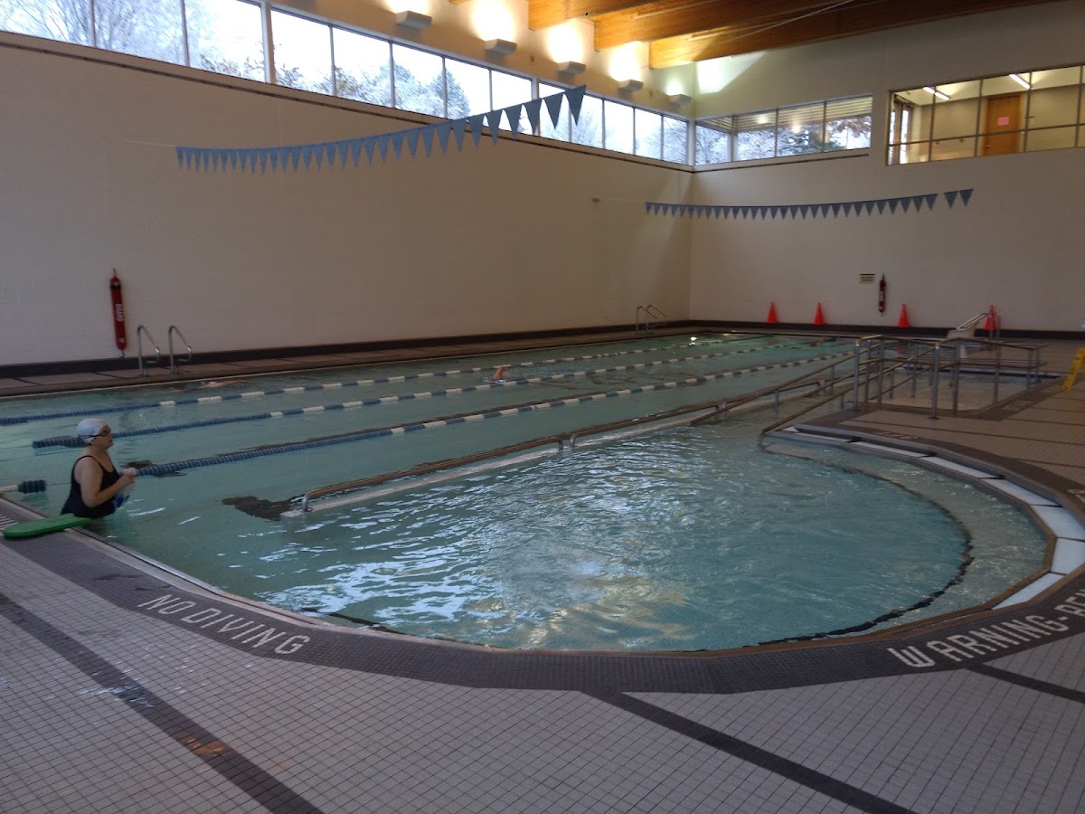 Meri Lou Murray Recreation Center - Photo 1