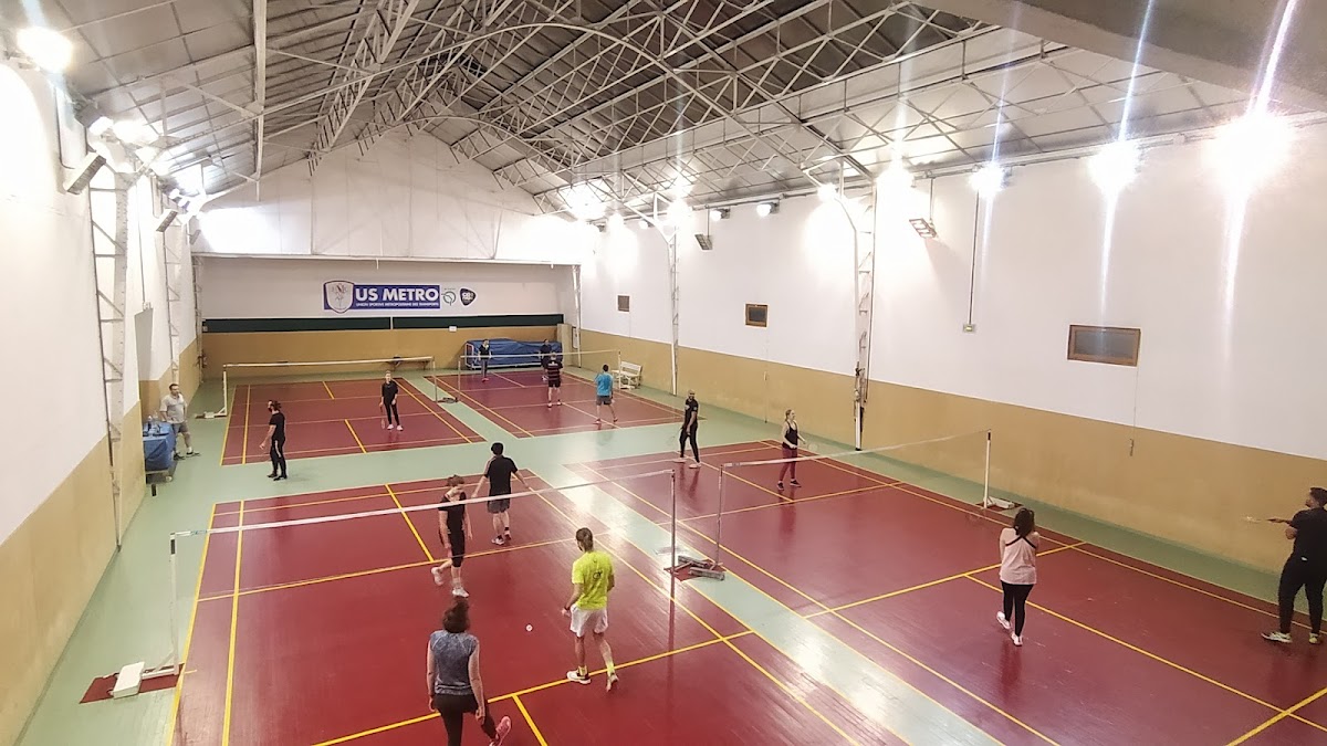 Metro Badminton Paris
