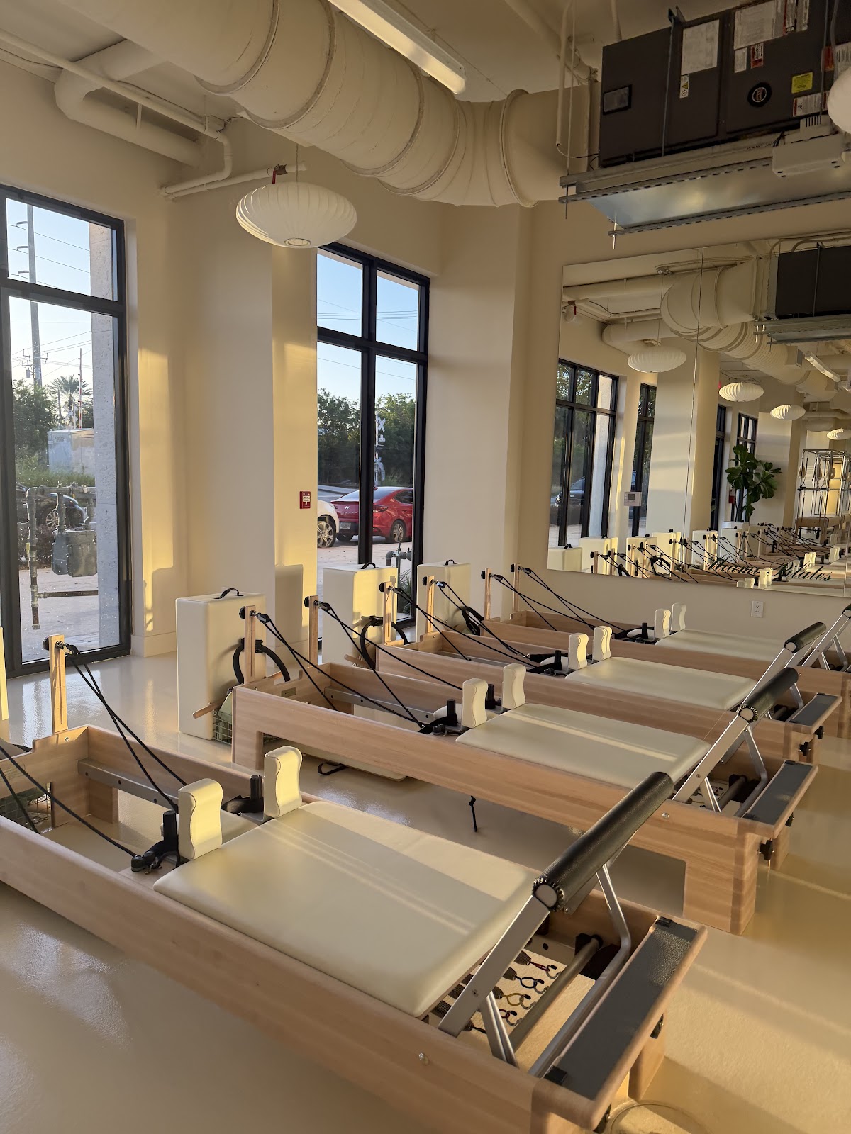 Miami Pilates Aventura - Photo 1