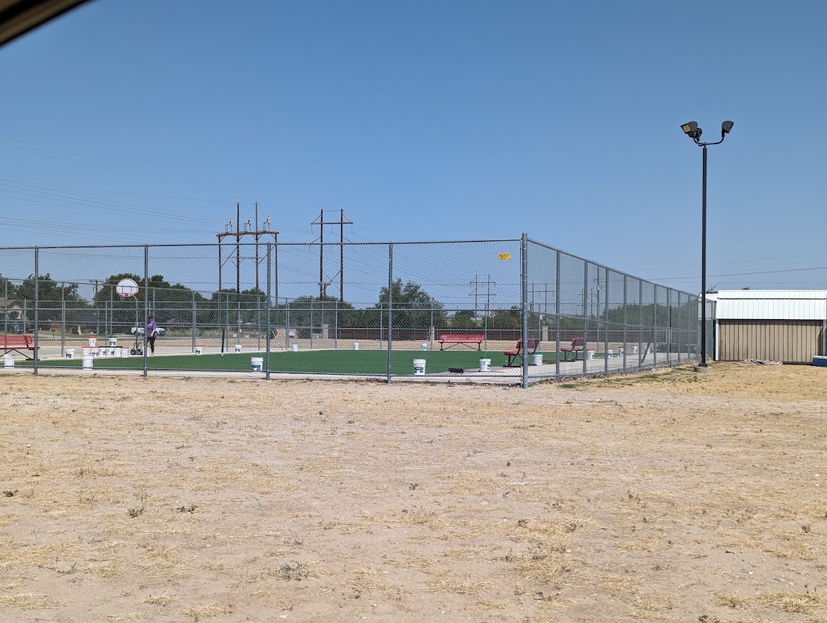 Milwaukee Ridge Tennis & BasketBall Courts (private) - Photo 1