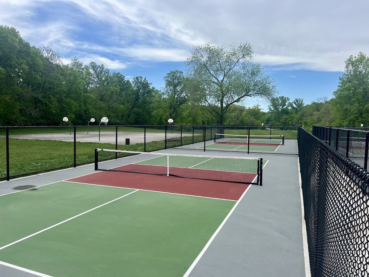Minor Park Pickleball Courts - Photo 2