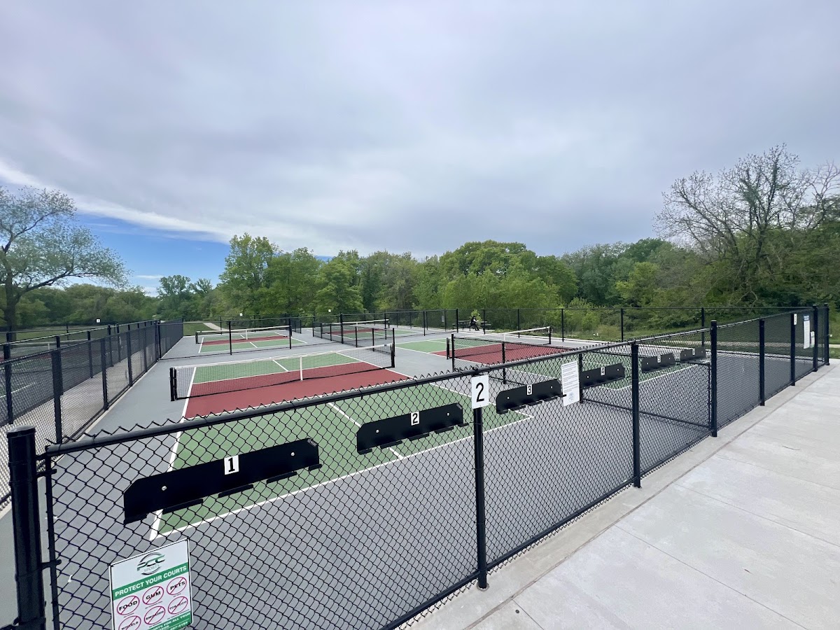 Minor Park Pickleball Courts - Photo 3