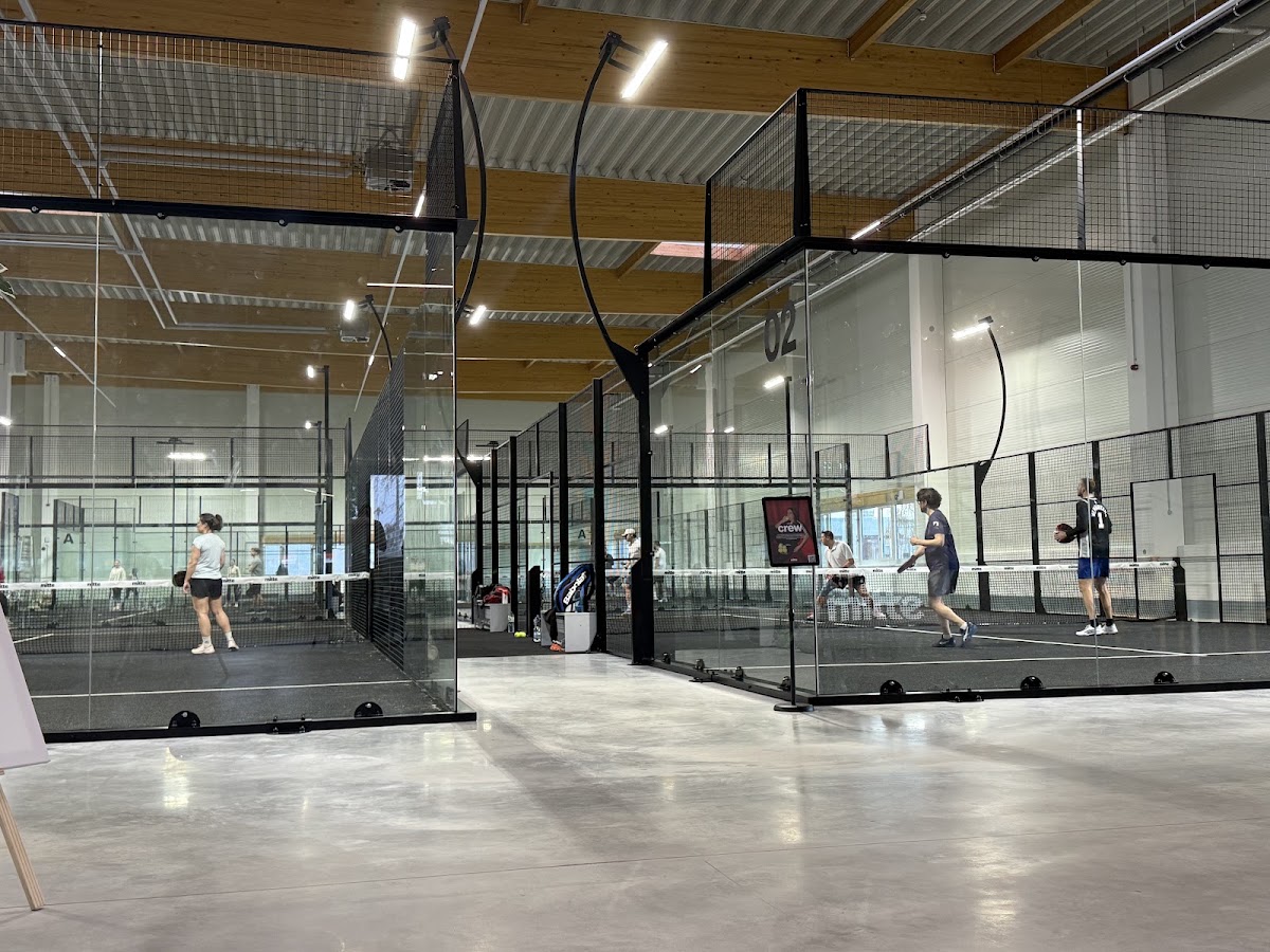 mitte – highline | Boutique Padel Club