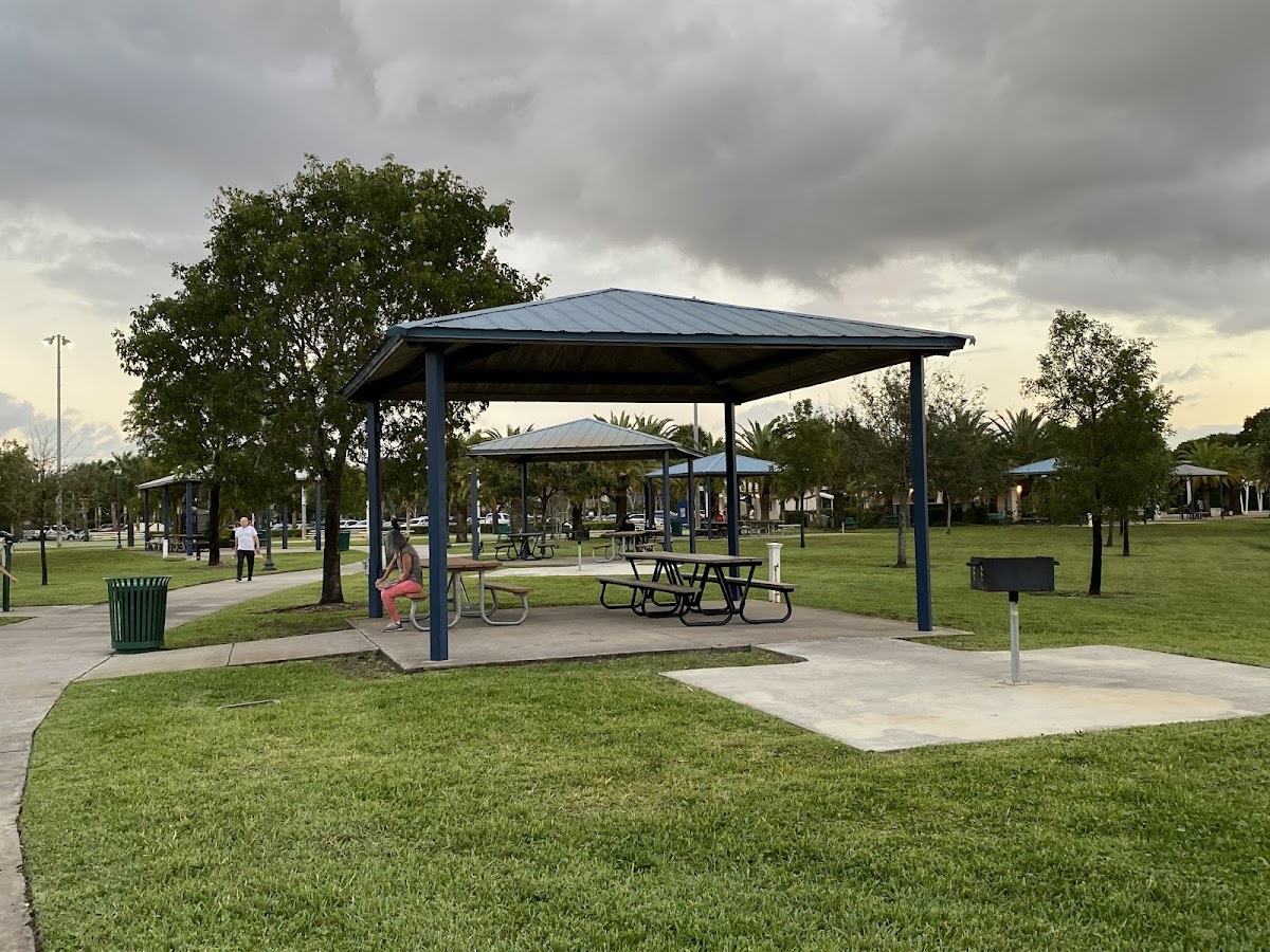 Morgan Levy Park - Photo 2