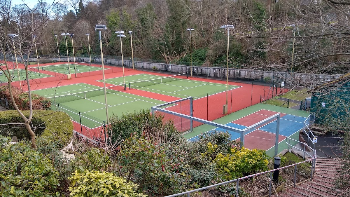 Mortonhall Tennis Club - Photo 1