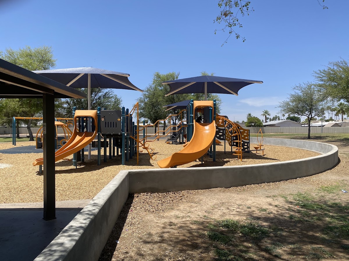 Mountain View Community Center - Photo 1