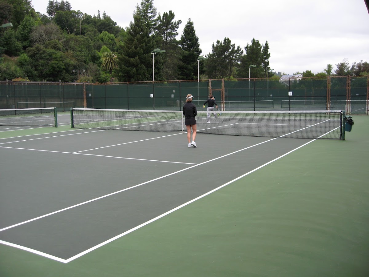 Mt. Tam Racquet Club - Photo 3