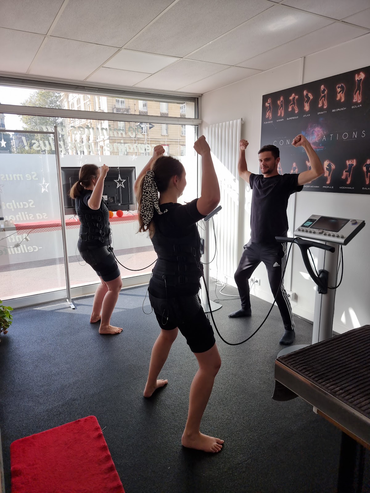 My Big Bang Colombes : Electrostimulation musculaire et remise en forme - Photo 3