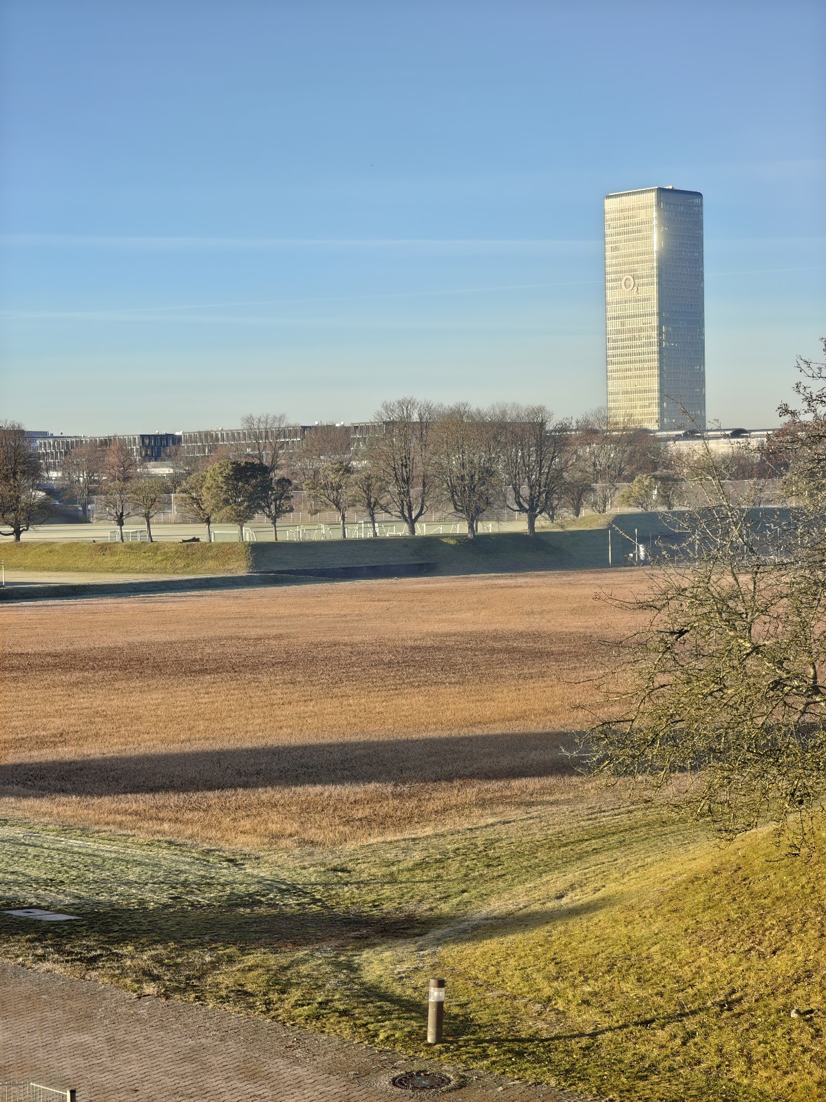 Neuer Kletterturm und Boulderanlage im TUM Campus - Photo 3