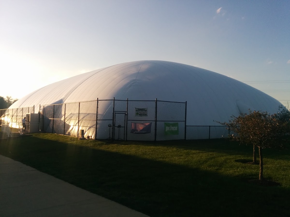 New Albany Tennis Center - Photo 2