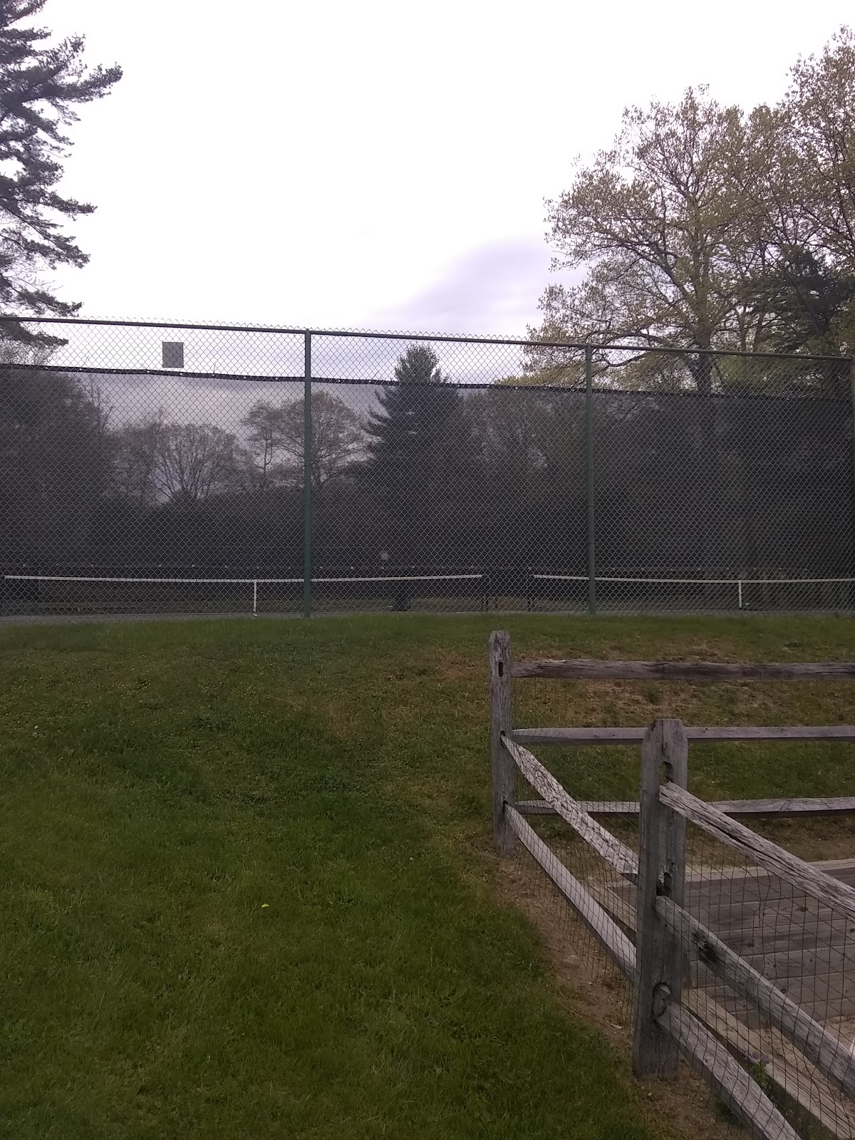 New Canaan Field Club - Photo 2