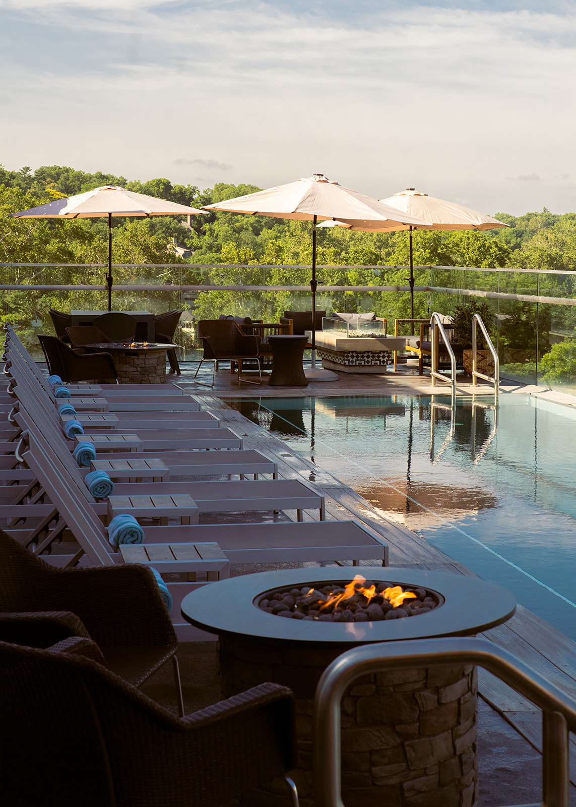 Nine Zero One Rooftop Bar & Lounge - Photo 1