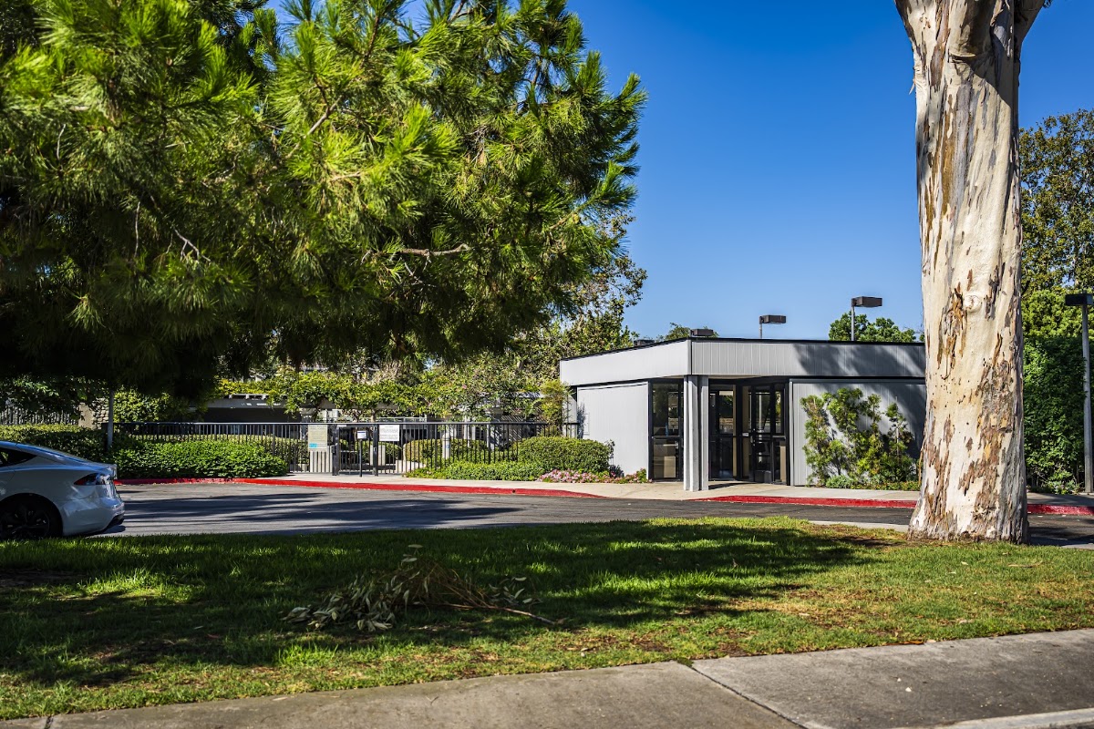 North Lake Tennis Club - Photo 3