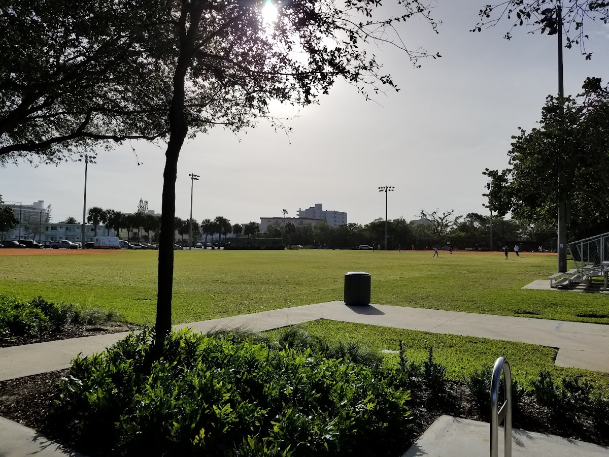 North Shore Park & Youth Center - Photo 1