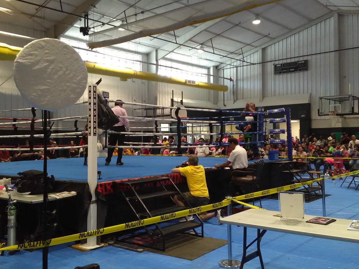 Old Settler's Recreation Center - Photo 3
