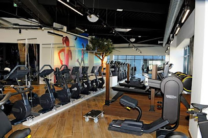 One Fitness Club