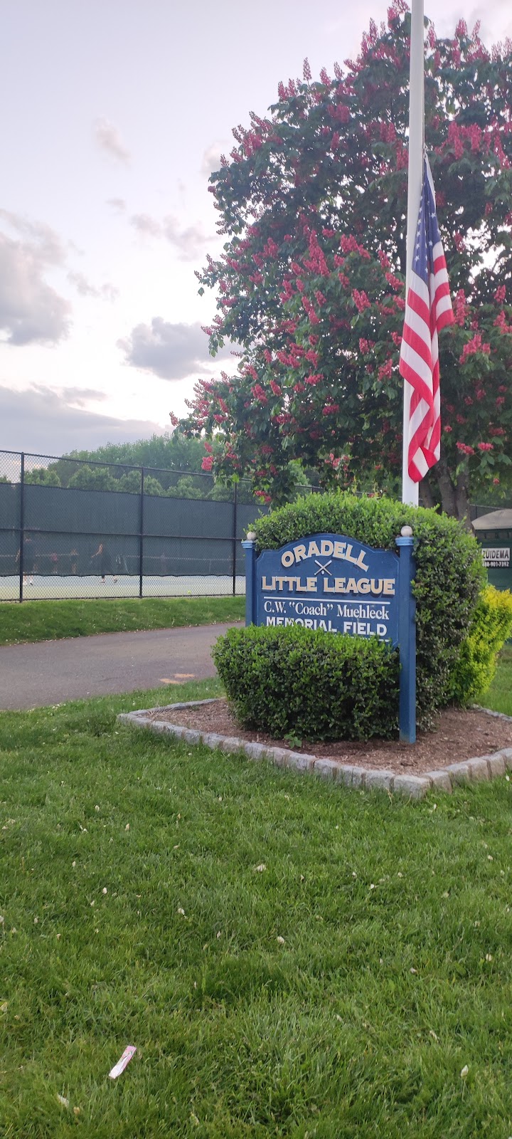Oradell Tennis & Pickleball Courts - Photo principale