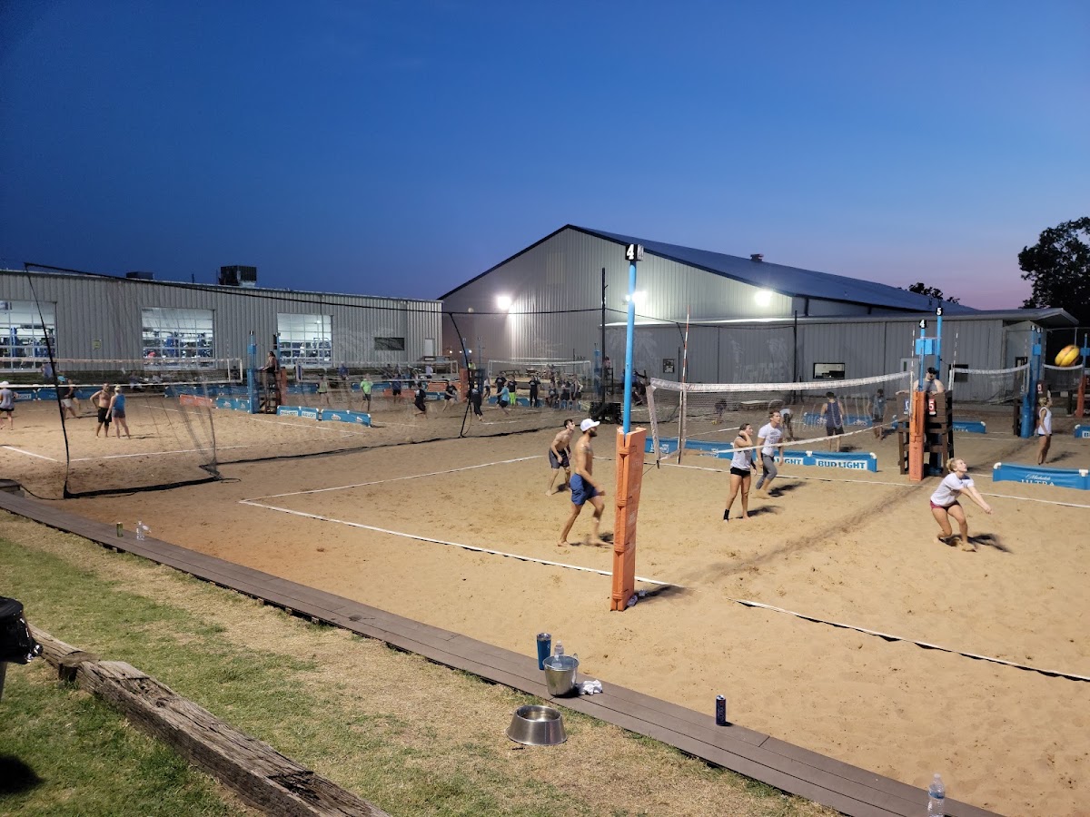 OSSO Sports & Social - OKC - Photo 2