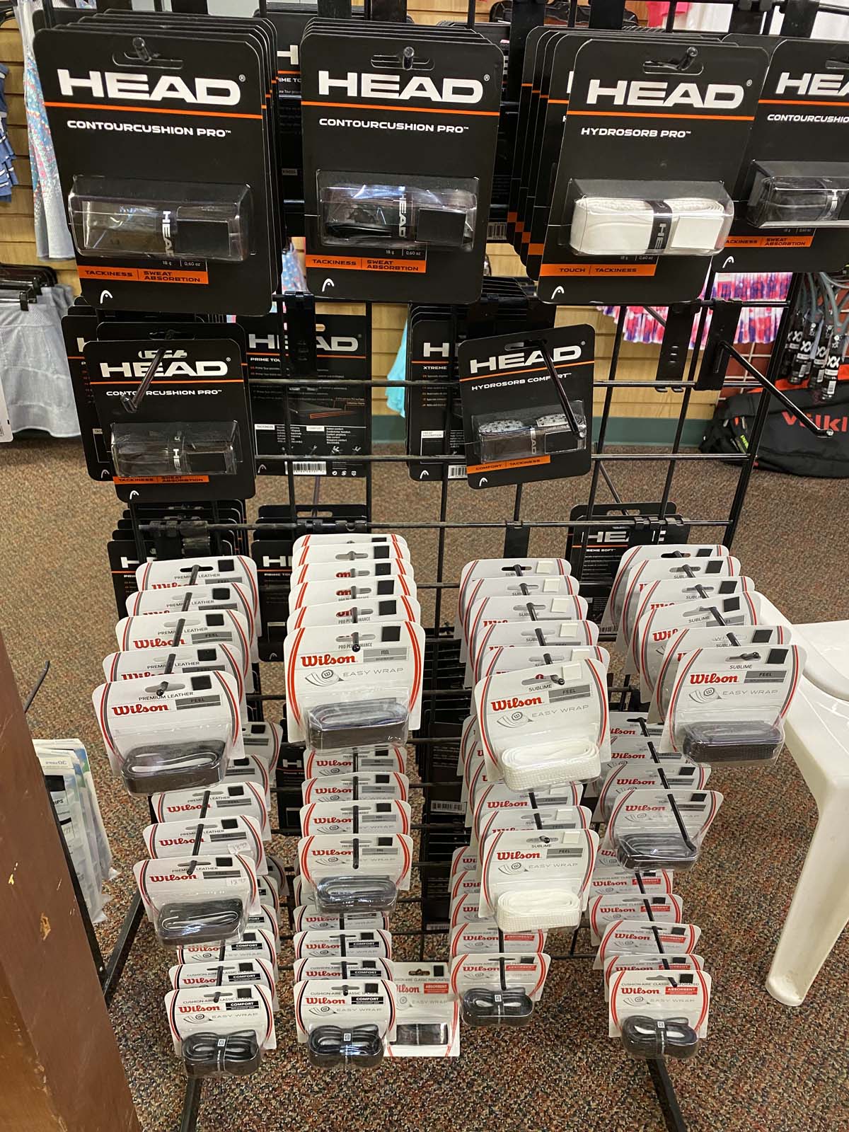 Overkil Tennis Pro Shop - Photo 3