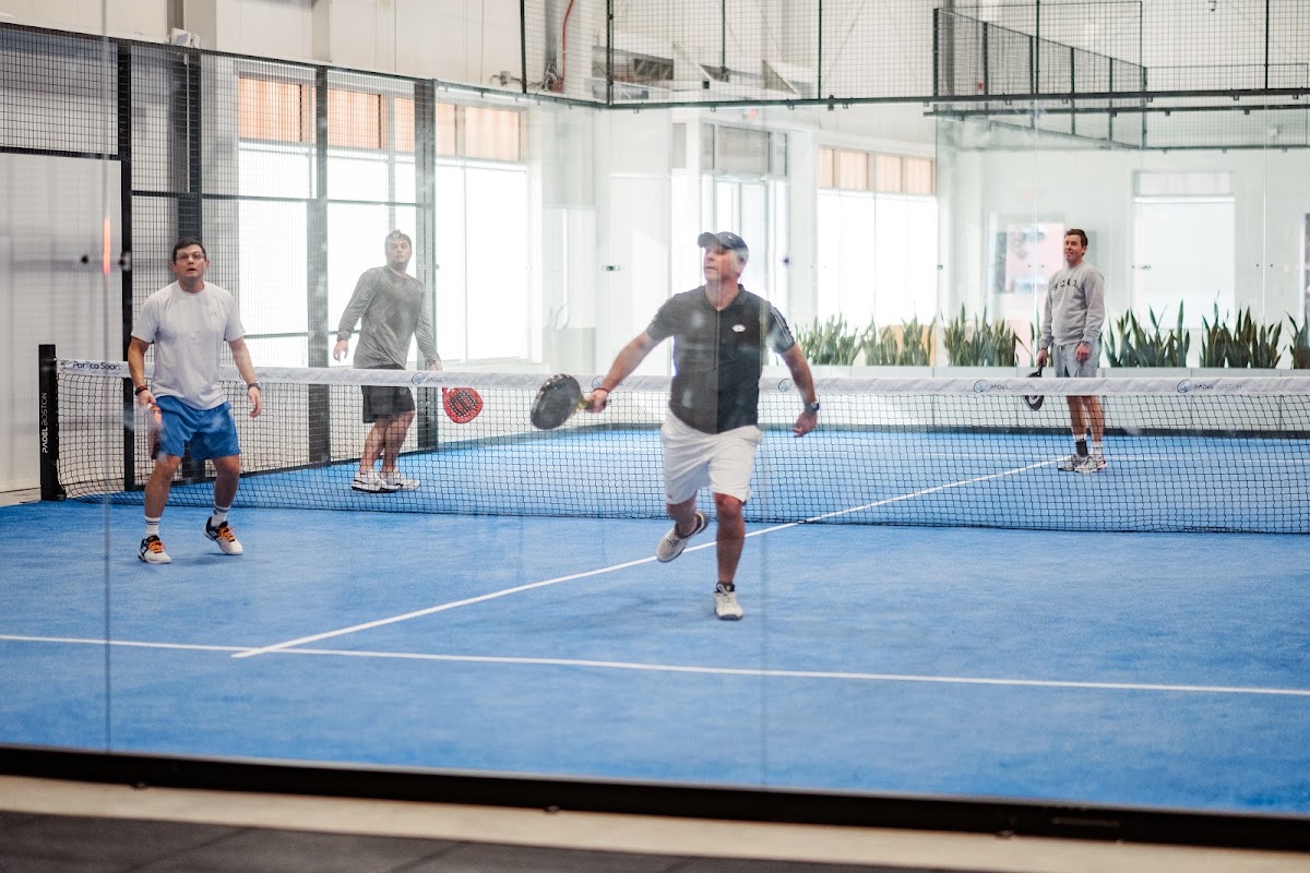 Padel Boston - Photo 3