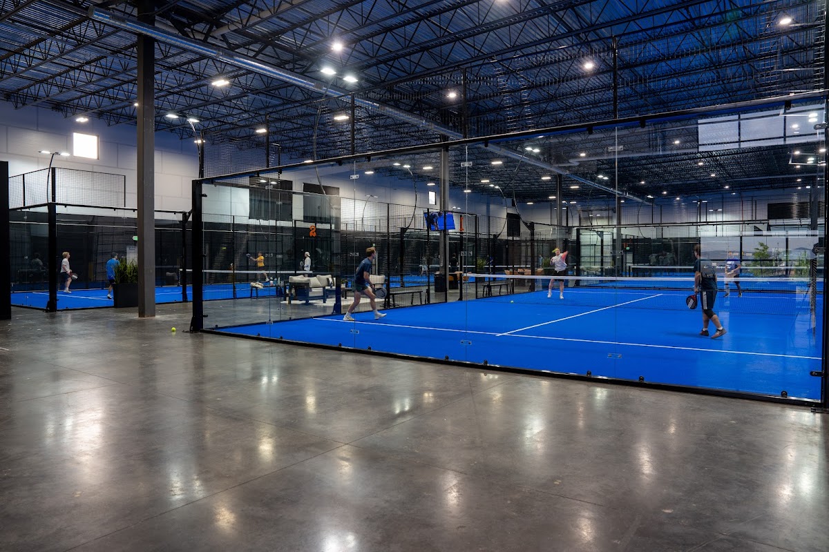 Padel Den - Photo 2