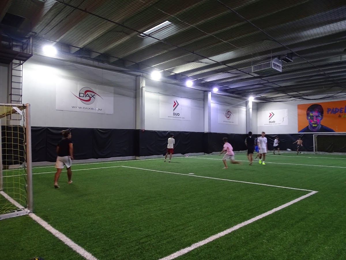 PADEL LIFE & SOCCER - Photo 3