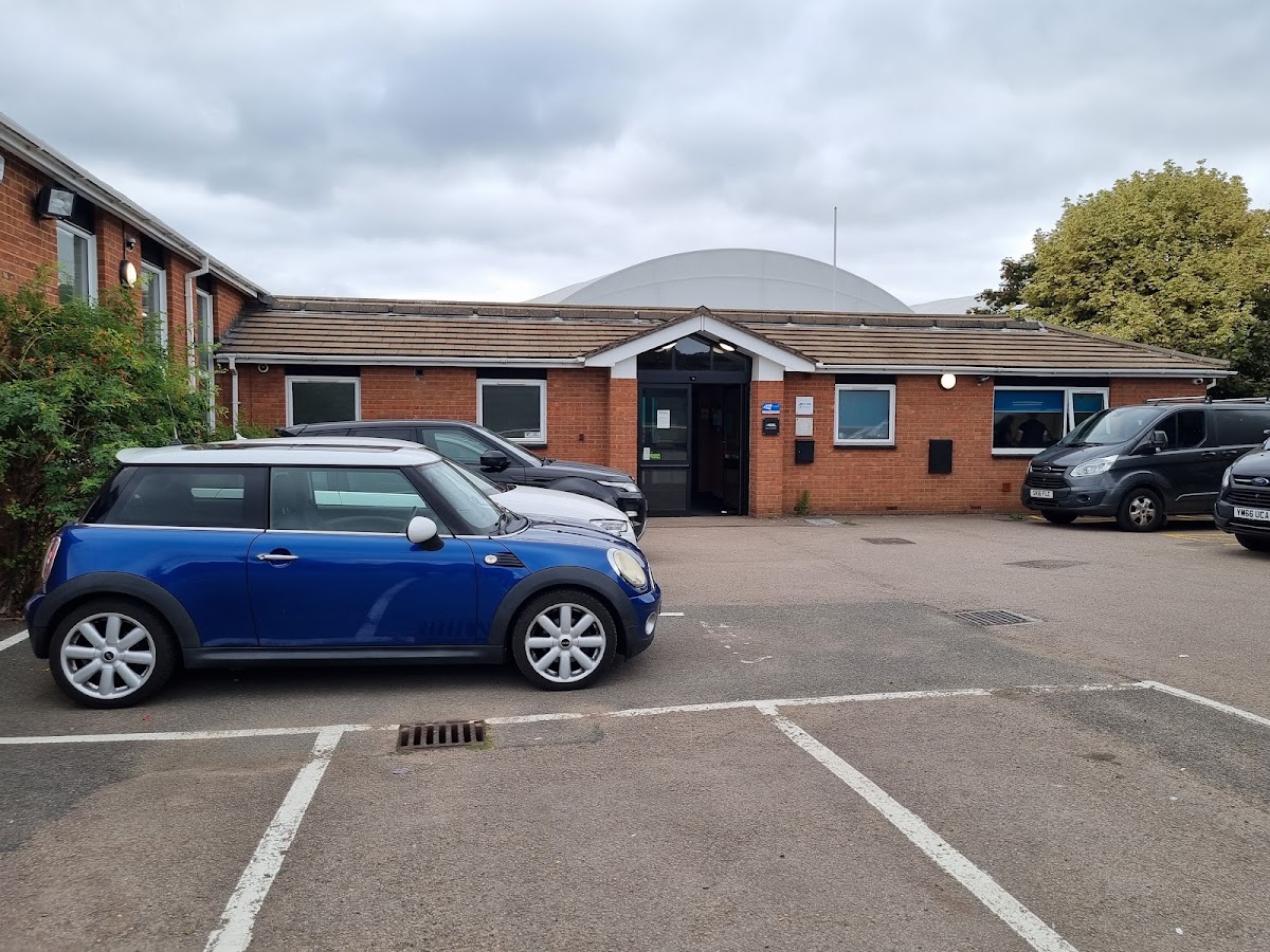 Padel Maidenhead - Photo 2