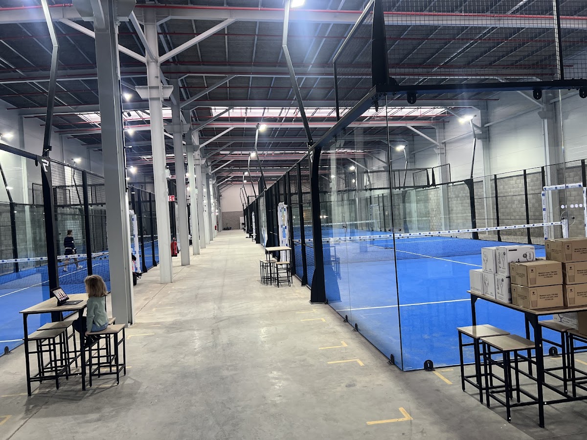 Padel Square Awans - Photo 1