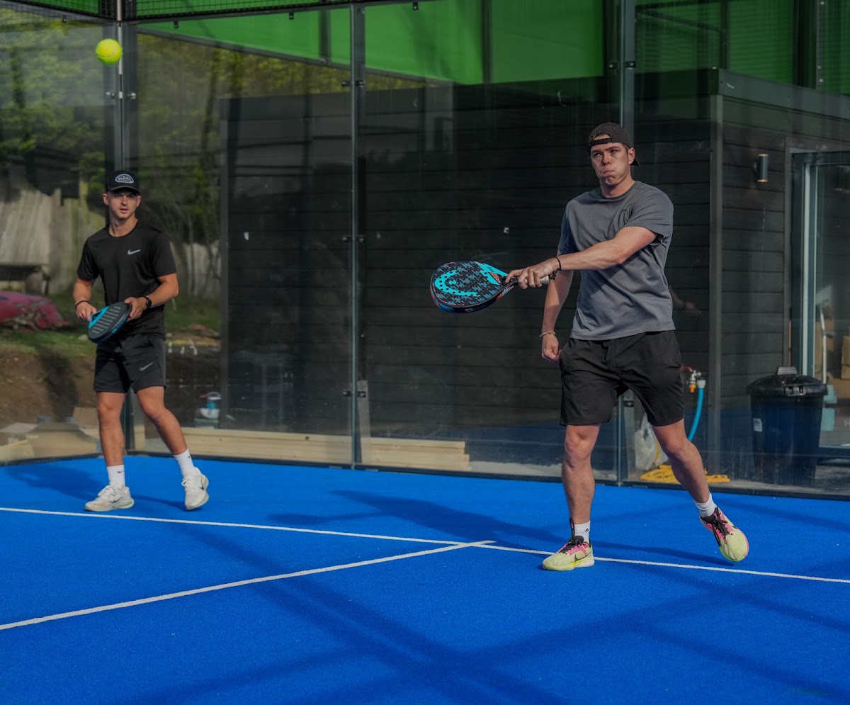 Padel Tennis Courts - Photo 2